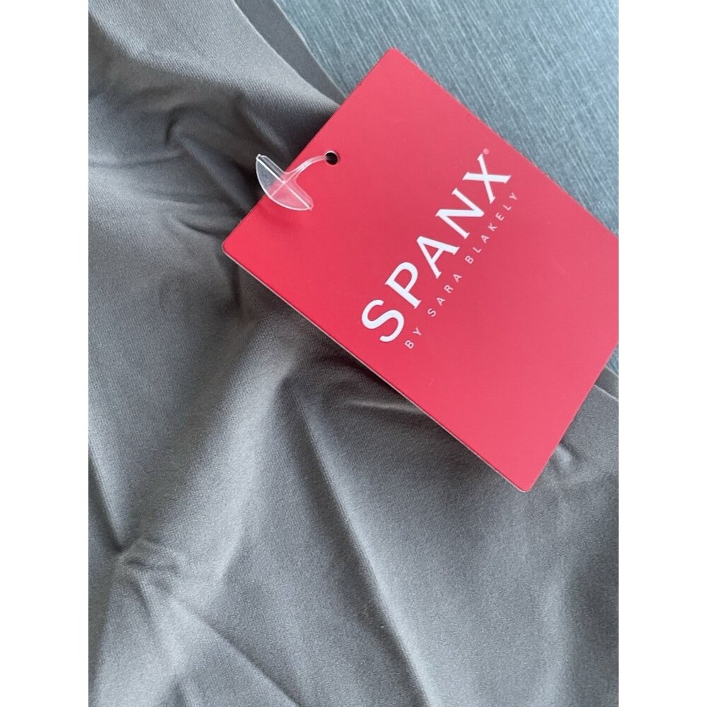 Spanx Cami Tank Top Smoothing Gray Shaping Camisole Slims Shapewear Size 3X - Picture 3 of 12